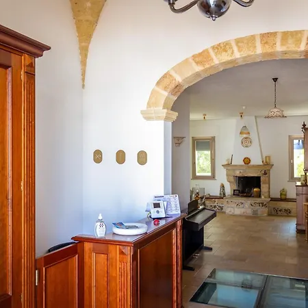 Bed & Breakfast Affittacamere Giardino Delle Zie-vicino Ospedale Cardinale Panico *