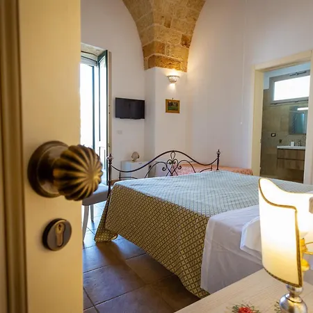 Bed & Breakfast Affittacamere Giardino Delle Zie-vicino Ospedale Cardinale Panico Tricase