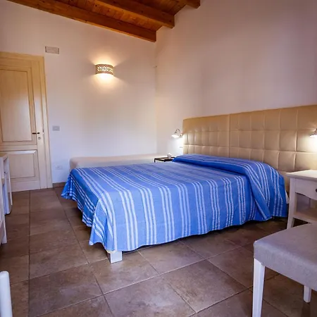 Bed & Breakfast Affittacamere Giardino Delle Zie-vicino Ospedale Cardinale Panico *