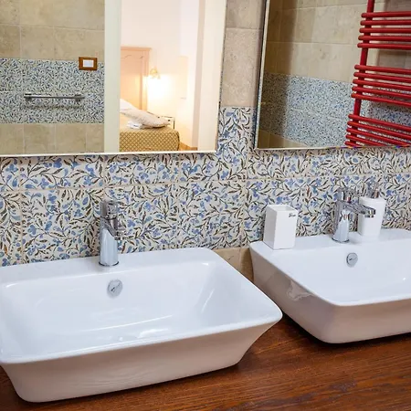 Bed & Breakfast Affittacamere Giardino Delle Zie-vicino Ospedale Cardinale Panico