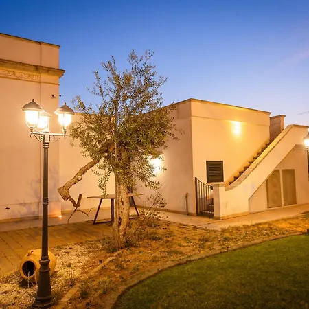 Bed & Breakfast Affittacamere Giardino Delle Zie-vicino Ospedale Cardinale Panico *